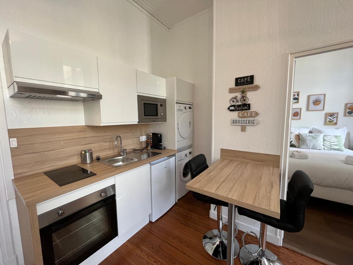 Paon, Coquet Appt Avec Parking A Caen Apartment Luaran gambar