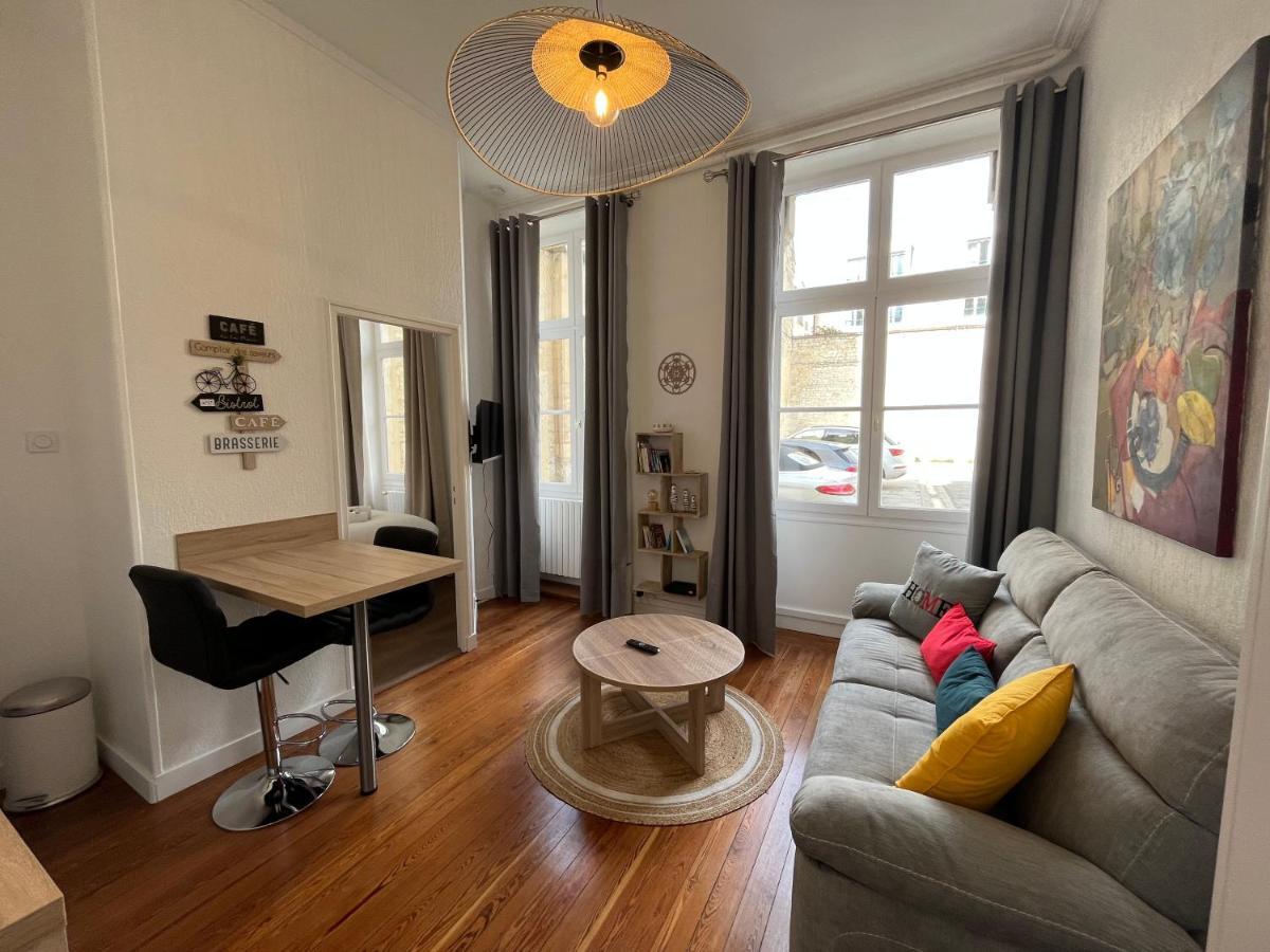 Paon, Coquet Appt Avec Parking A Caen Apartment Luaran gambar