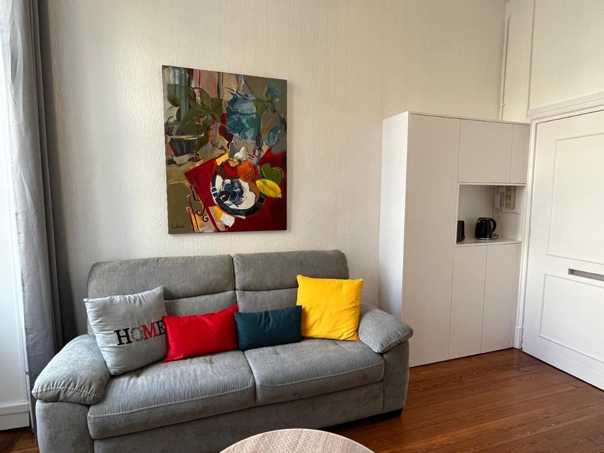 Paon, Coquet Appt Avec Parking A Caen Apartment Luaran gambar